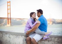 Tips and Etiquette for Public Displays of Affection on Dates